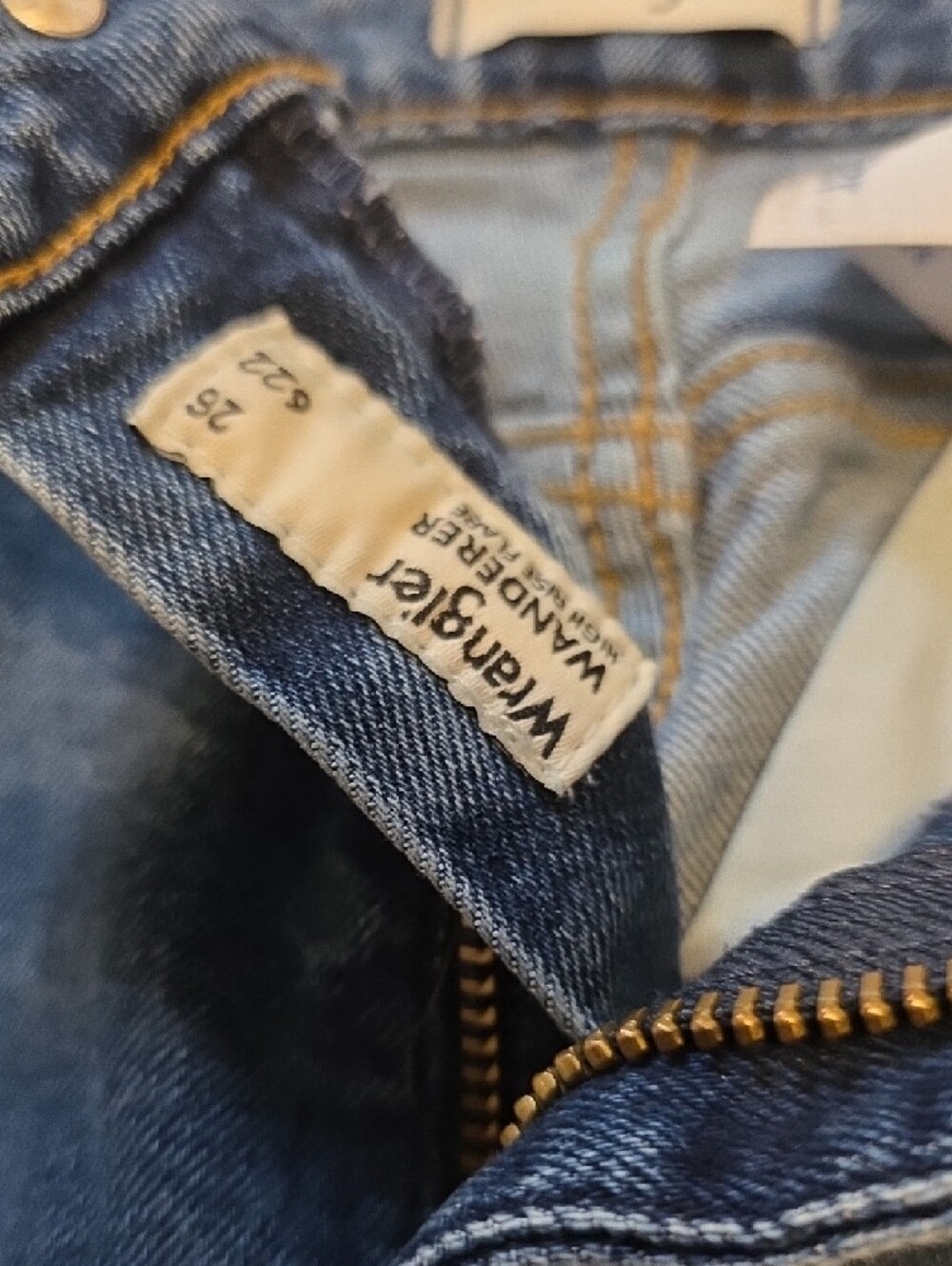Wrangler Wanderer Light Blue High-Rise Flare Jeans - Picture 4 of 9